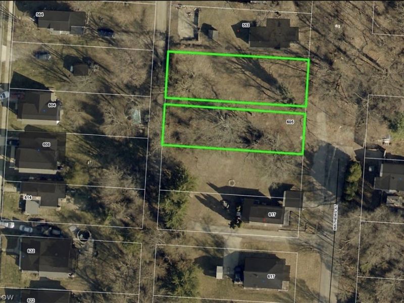 605 Matthews Street, Zanesville, OH 43701 Photo 1