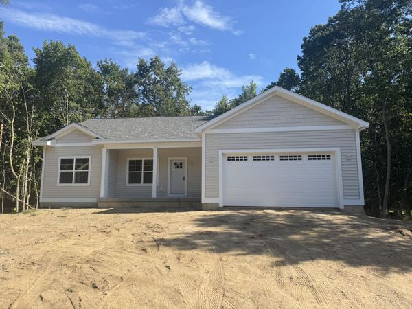 15741 Mercury Drive, Grand Haven, MI 49417