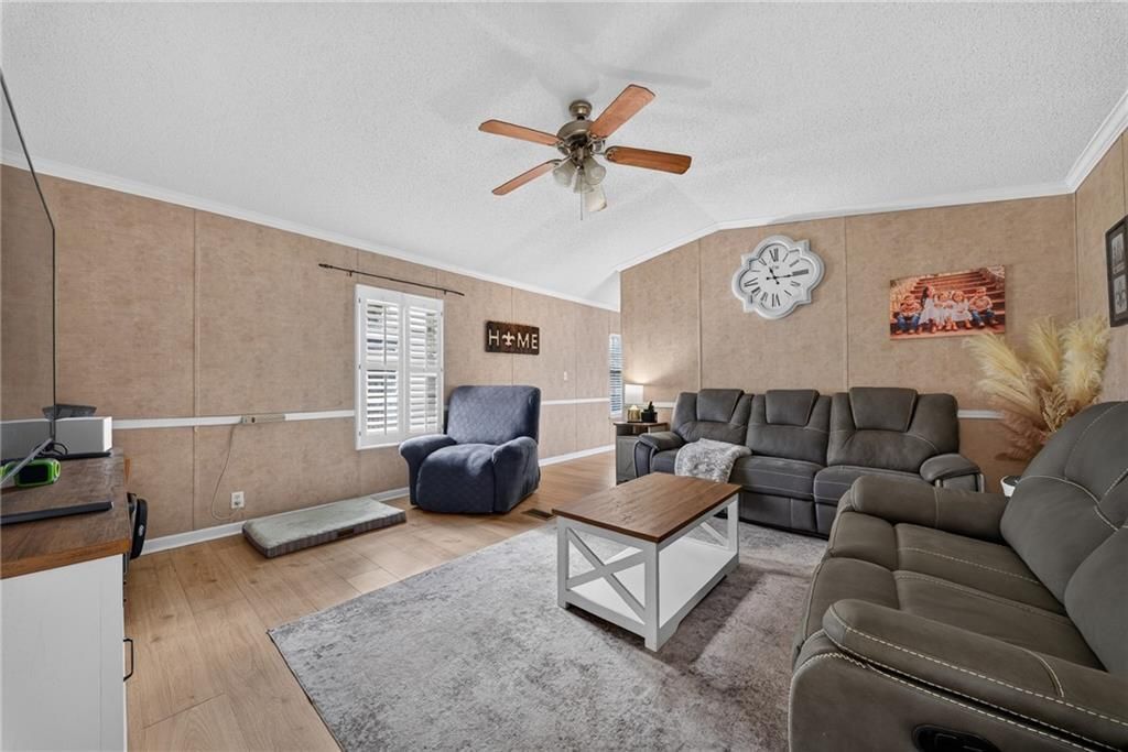 124 CEDAR Drive  Belle Chasse, LA 70037