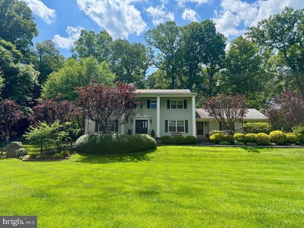 304 CHESAPEAKE DRIVE , GREAT FALLS, VA 22066