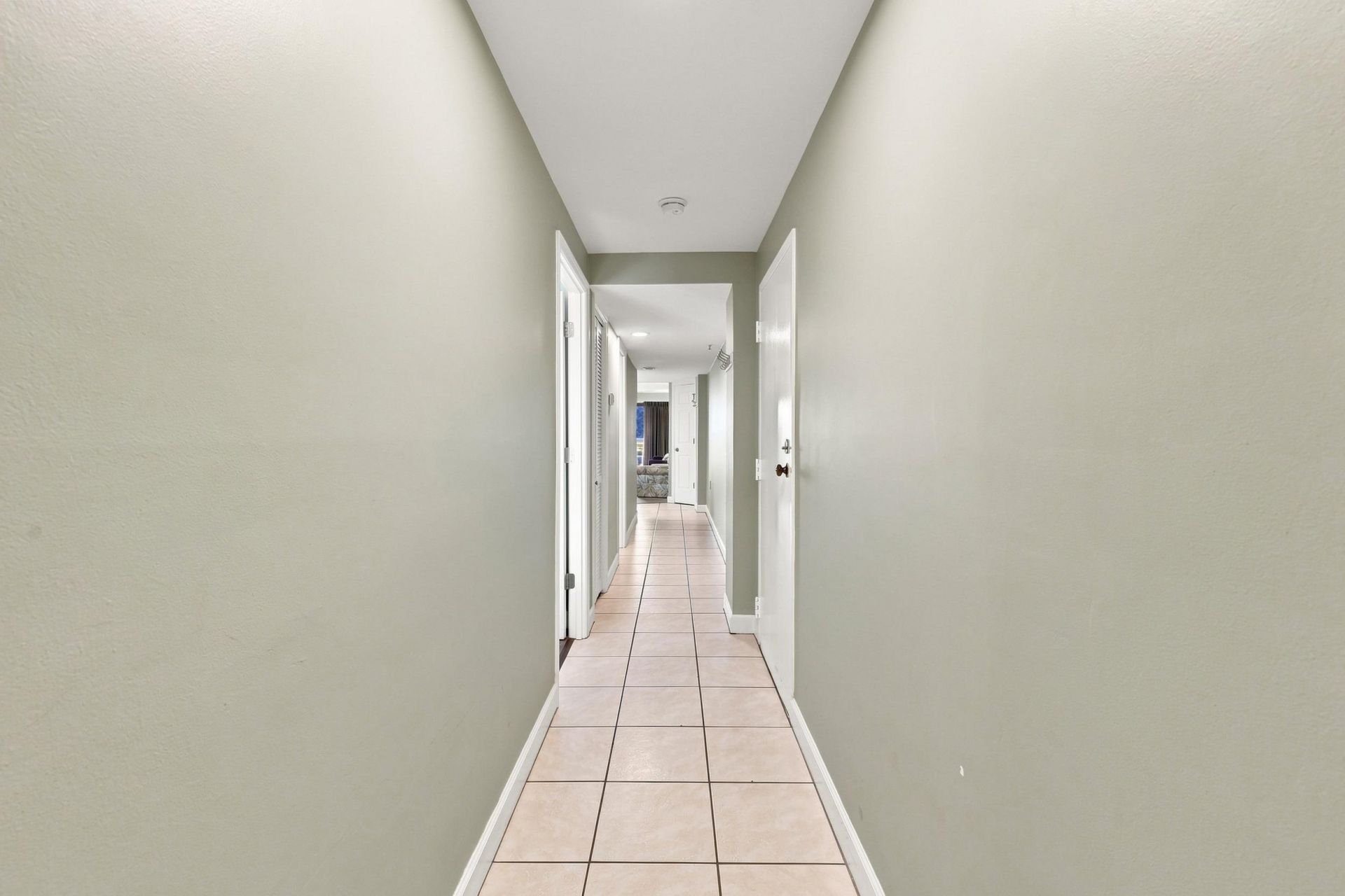 5511 Ocean Blvd. N Photo 31
