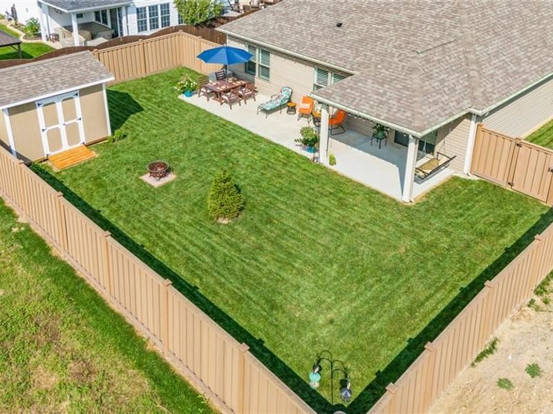 210 Fox Harbor Drive, Troy, OH 45373 Photo 3