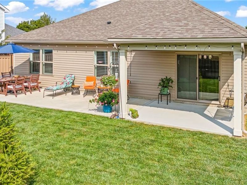 210 Fox Harbor Drive, Troy, OH 45373 Photo 4