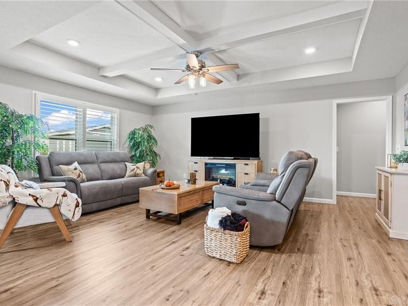 210 Fox Harbor Drive, Troy, OH 45373 Photo 9