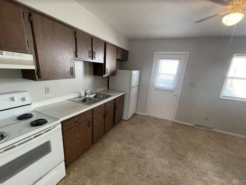 3218 Illinois Avenue, Middletown, OH 45042 Photo 11