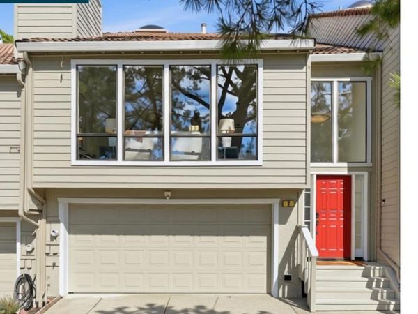 2 Heritage Oaks Rd, Pleasant Hill, CA 94523