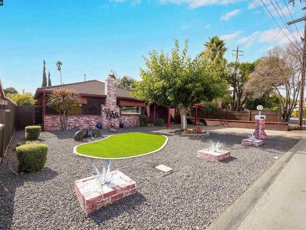 1193 Almendra Court, Concord, CA 94518