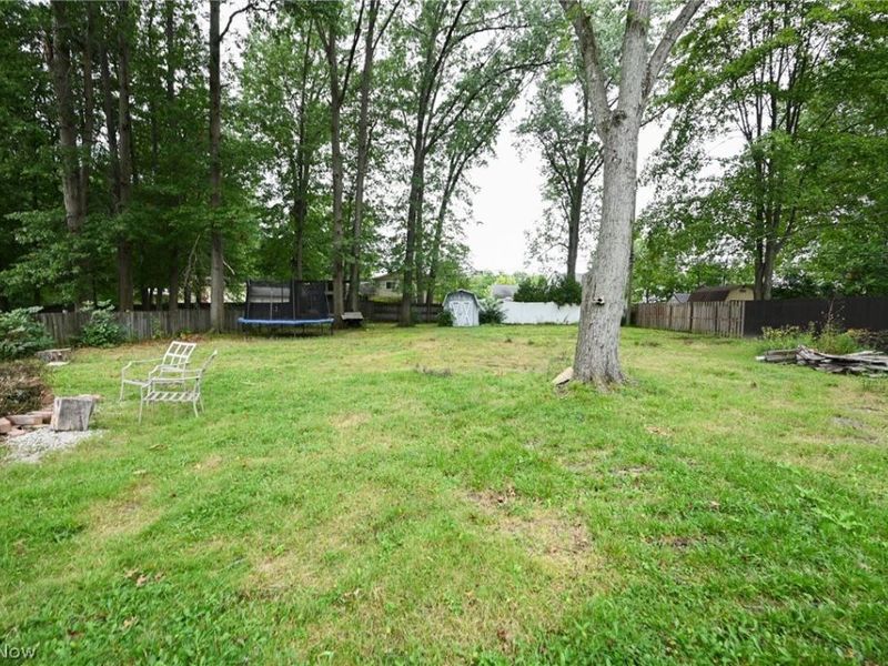 6752 Crestwood Lane, Olmsted Township, OH 44138 Photo 33