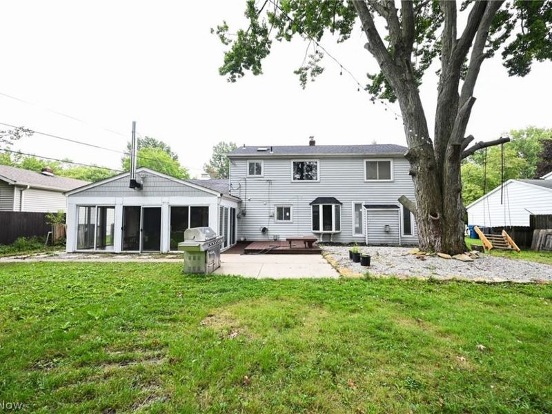 6752 Crestwood Lane, Olmsted Township, OH 44138 Photo 37