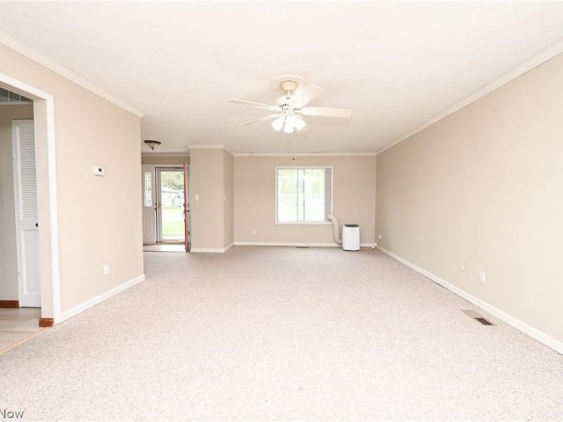 6752 Crestwood Lane, Olmsted Township, OH 44138 Photo 5