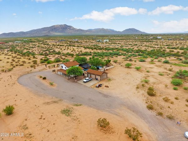48236 N 519TH Avenue, Aguila, AZ 85320