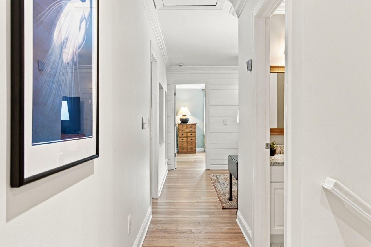 558 Island Walk E Photo 26