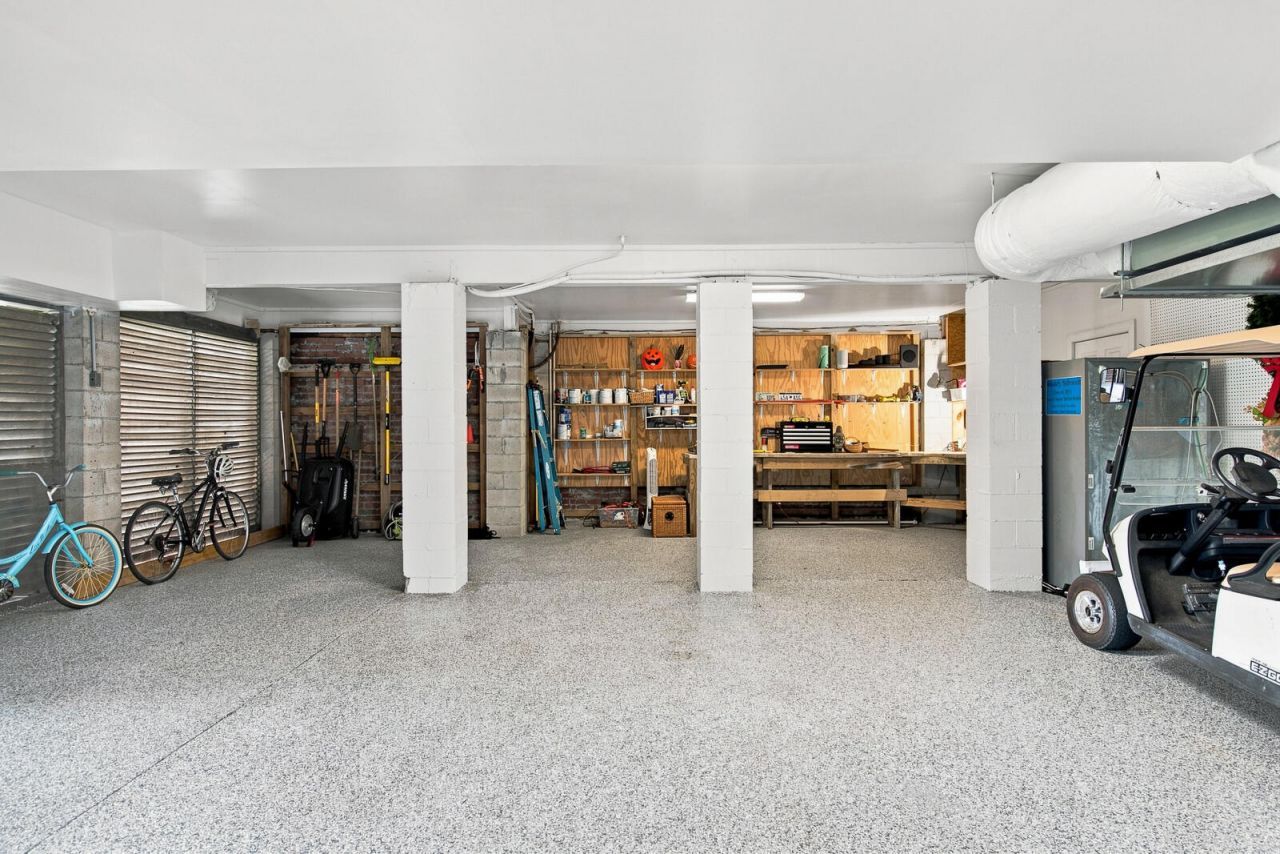 558 Island Walk E Photo 45