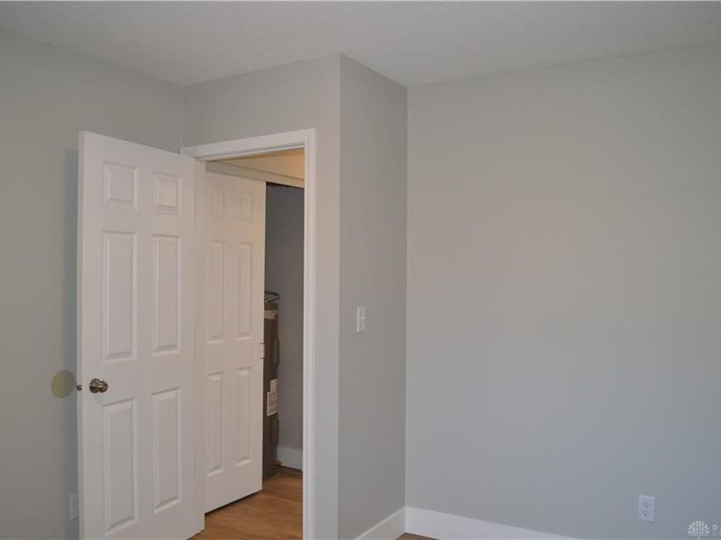 8490 Woodgrove Drive, Washington Township, OH 45458 Photo 11