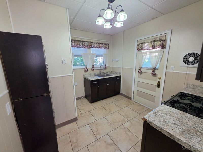 1614 Springlawn Avenue, Cincinnati, OH 45223 Photo 9