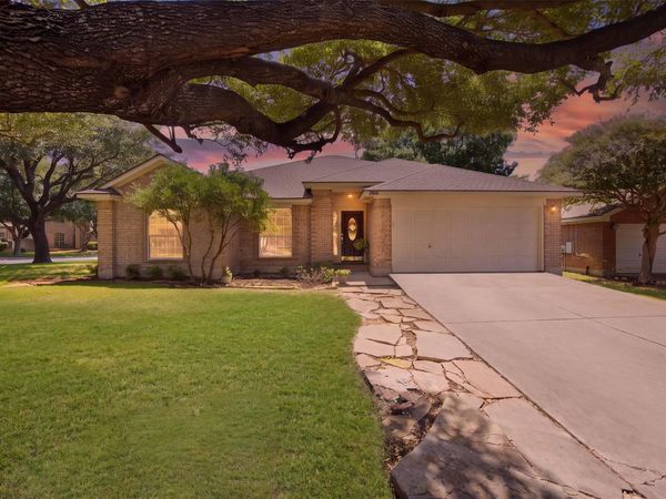2000 Bodega CV, Round Rock, TX 78665