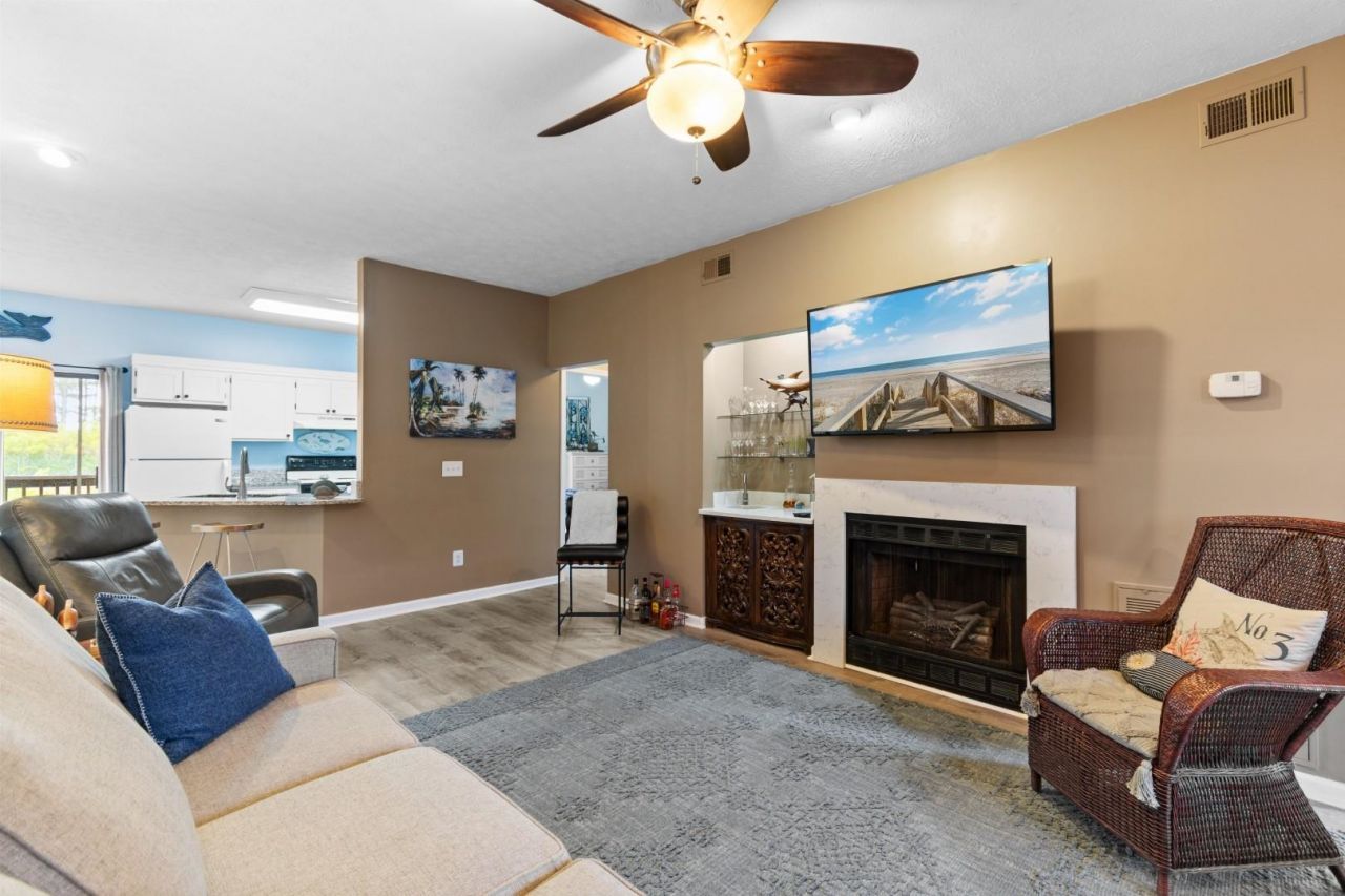 1356 Glenns Bay Rd. Photo 12