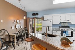 1356 Glenns Bay Rd. photo 4