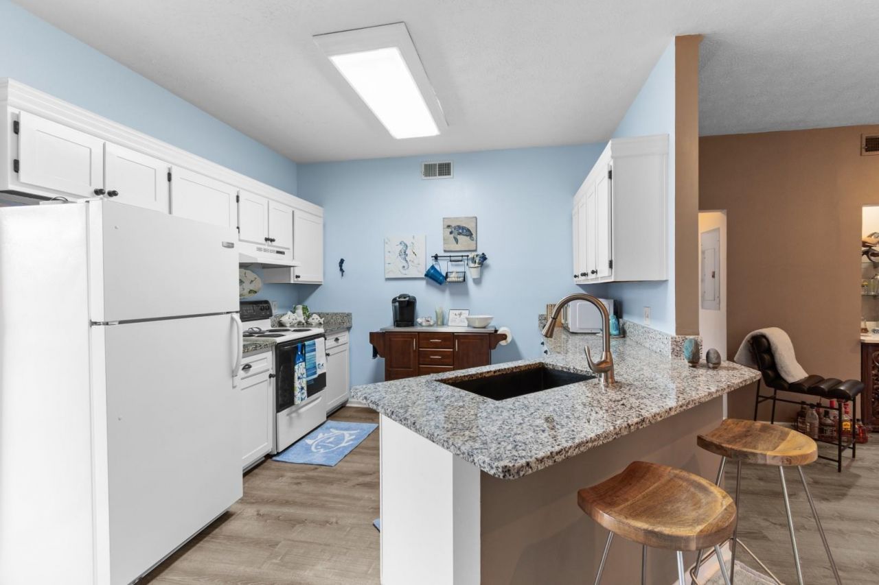 1356 Glenns Bay Rd. Photo 5