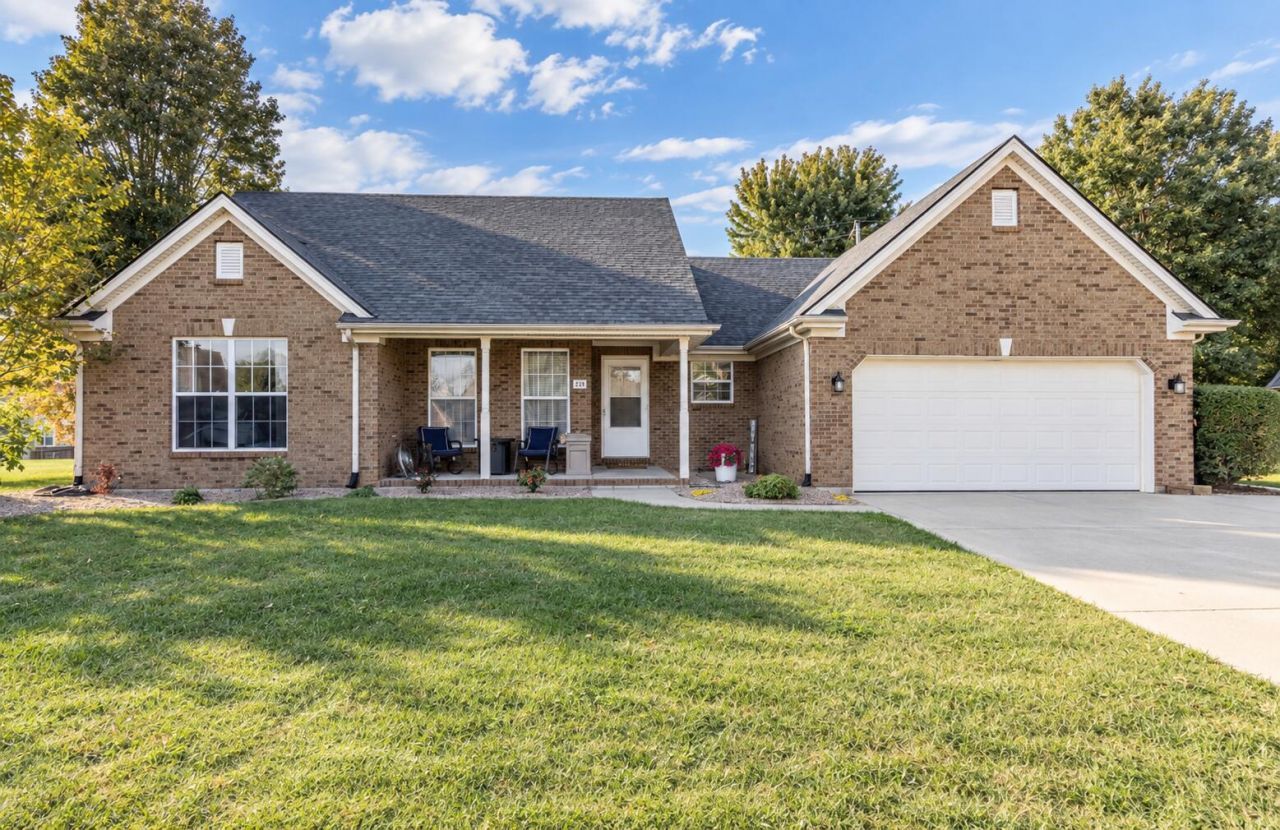 748 Eureka Drive, Versailles, KY 40383 Main Photo