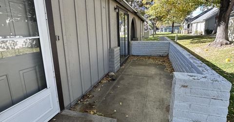1706 London Circle, Sparks, NV 89431 Photo