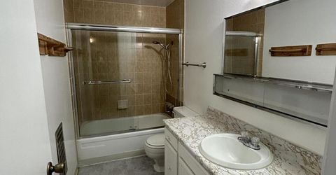 1706 London Circle, Sparks, NV 89431 Photo