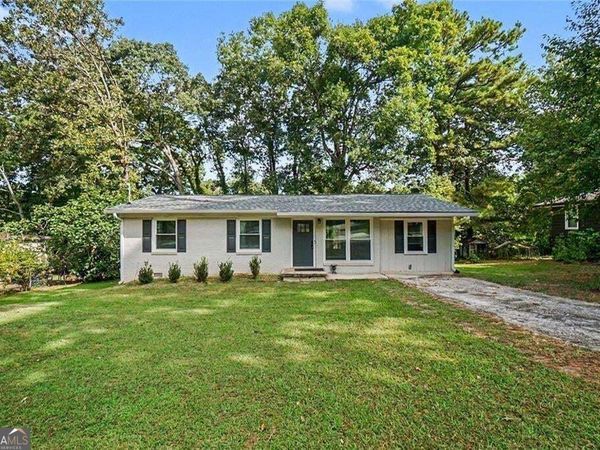 2426 Woodland Drive NW, Kennesaw, GA 30152