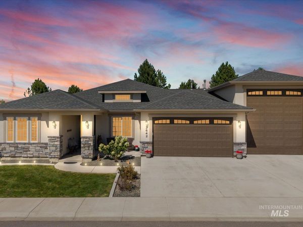 2642 Landmark St, Emmett, ID 83617