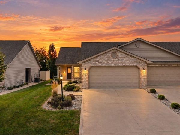 457 Kings Crossing, Huntington, IN 46750