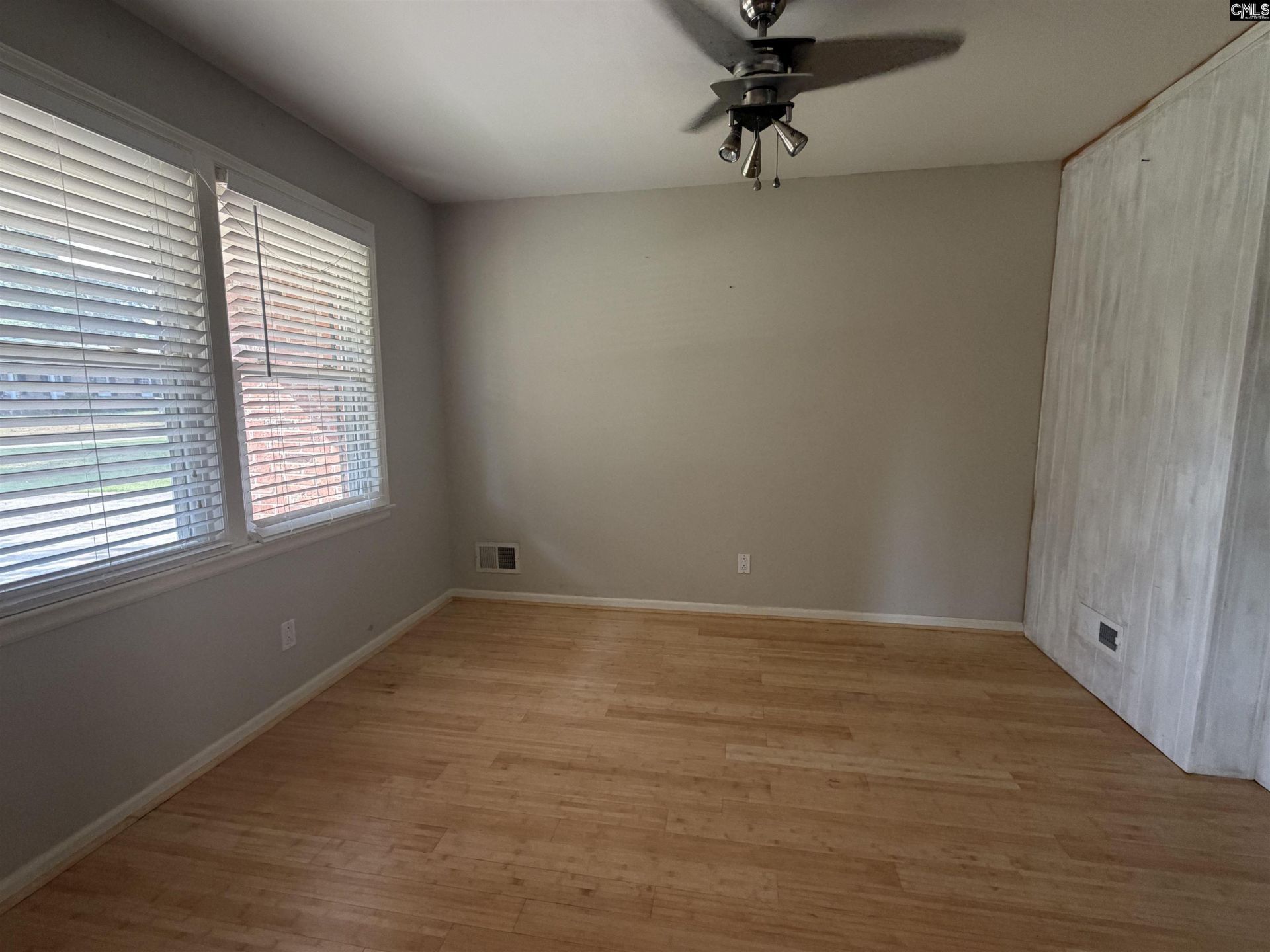 548 Westlawn Road  Photo 11
