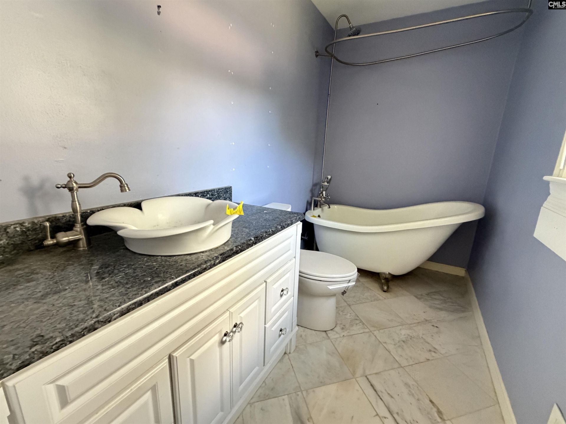 548 Westlawn Road  Photo 14