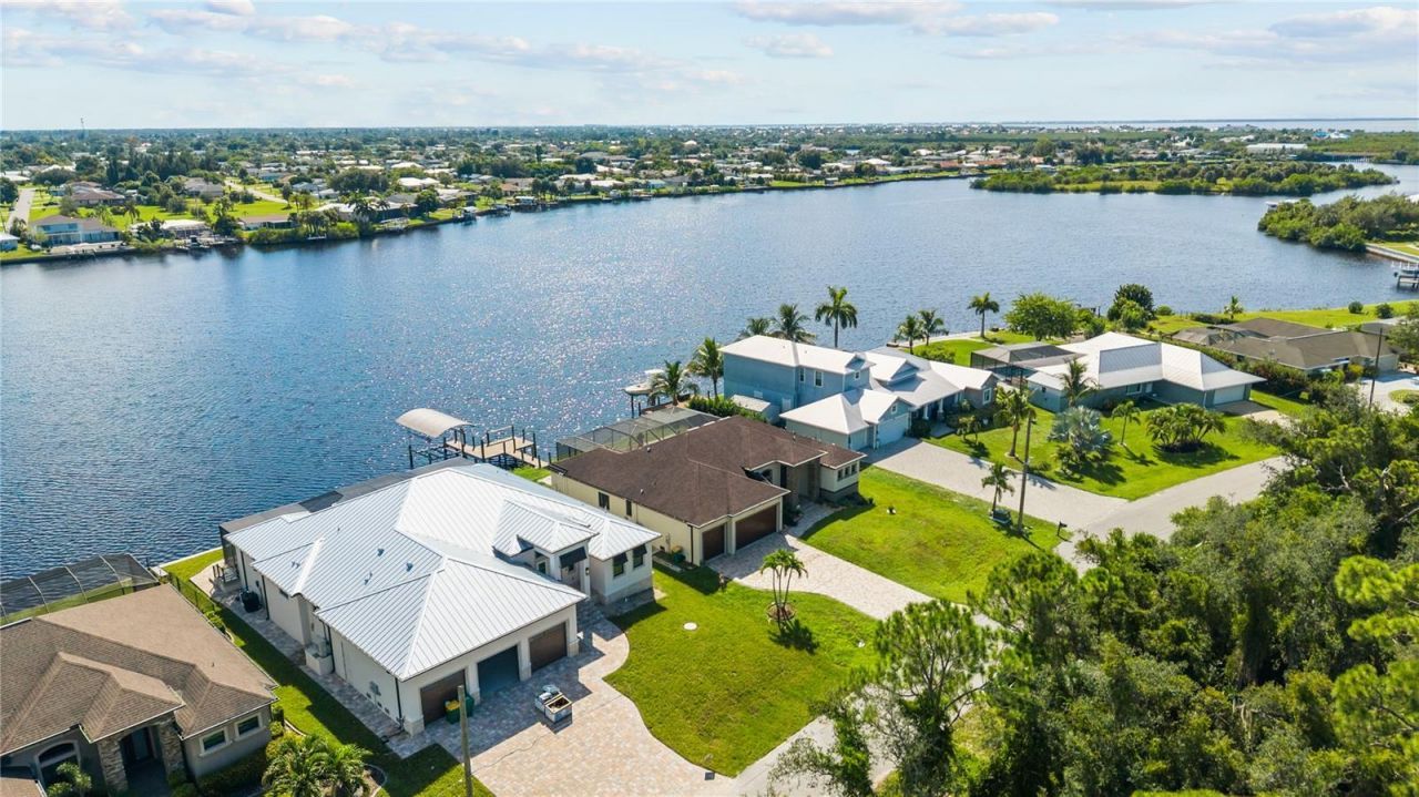 349 Springview Circle Nw, Port Charlotte, FL 33948 Photo