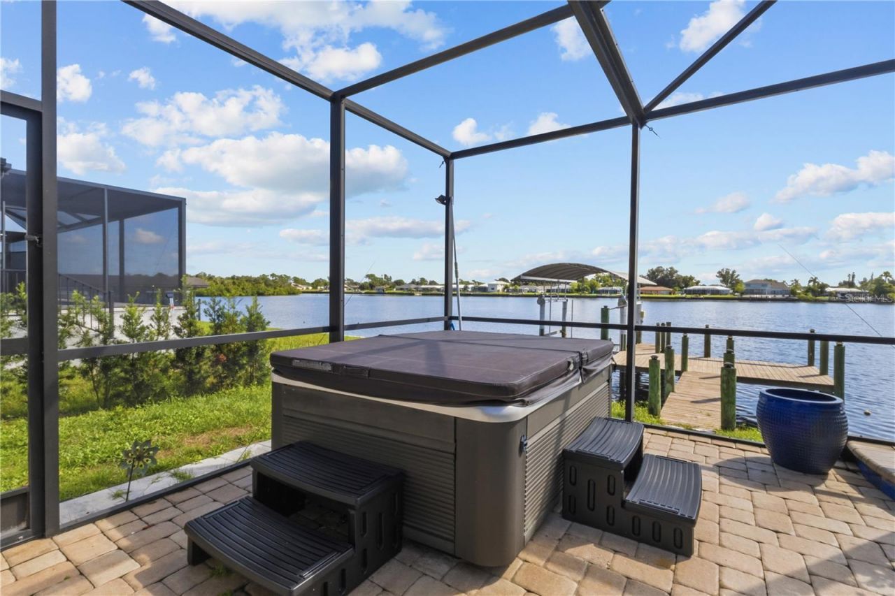 349 Springview Circle Nw, Port Charlotte, FL 33948 Photo