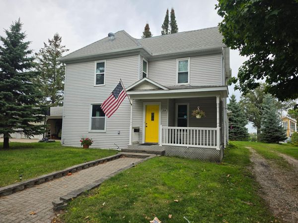 204 Woodland Avenue W, Underwood, MN 56586