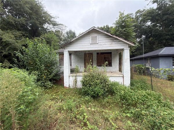 1450 May Avenue , Macon, GA 31204