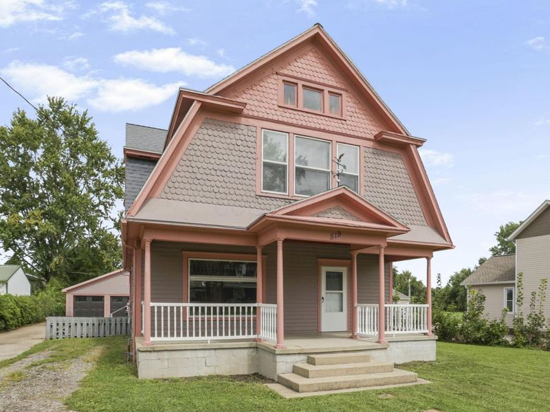 519 E Main Street , Hebron, OH 43025 Photo 2