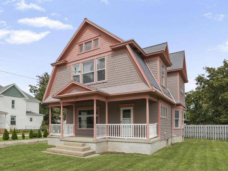519 E Main Street , Hebron, OH 43025 Photo 3