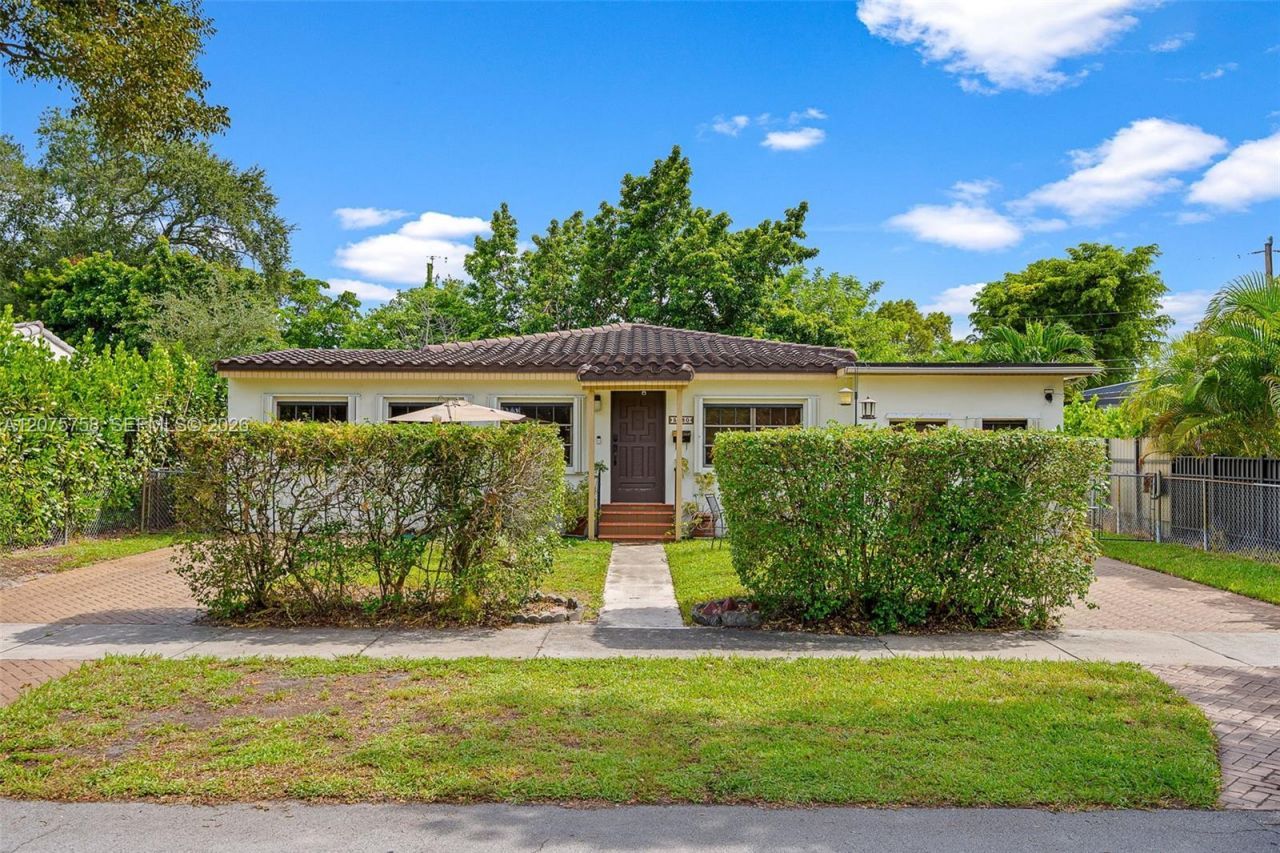 5980 SW 13th St, West Miami, FL 33144 Photo