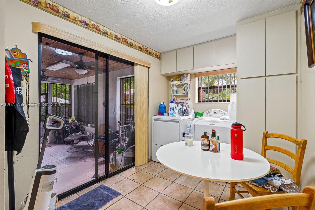 5980 SW 13th St, West Miami, FL 33144 Photo
