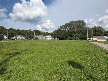 240 E Main Street, Piqua, OH 45356