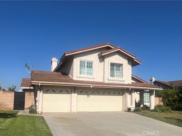926 S Essex, San Dimas, CA 91773