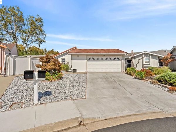 2106 Grackle Ct, Union City, CA 94587