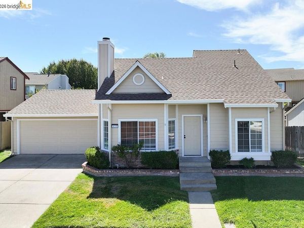 833 Oakwood Way, Oakley, CA 94561