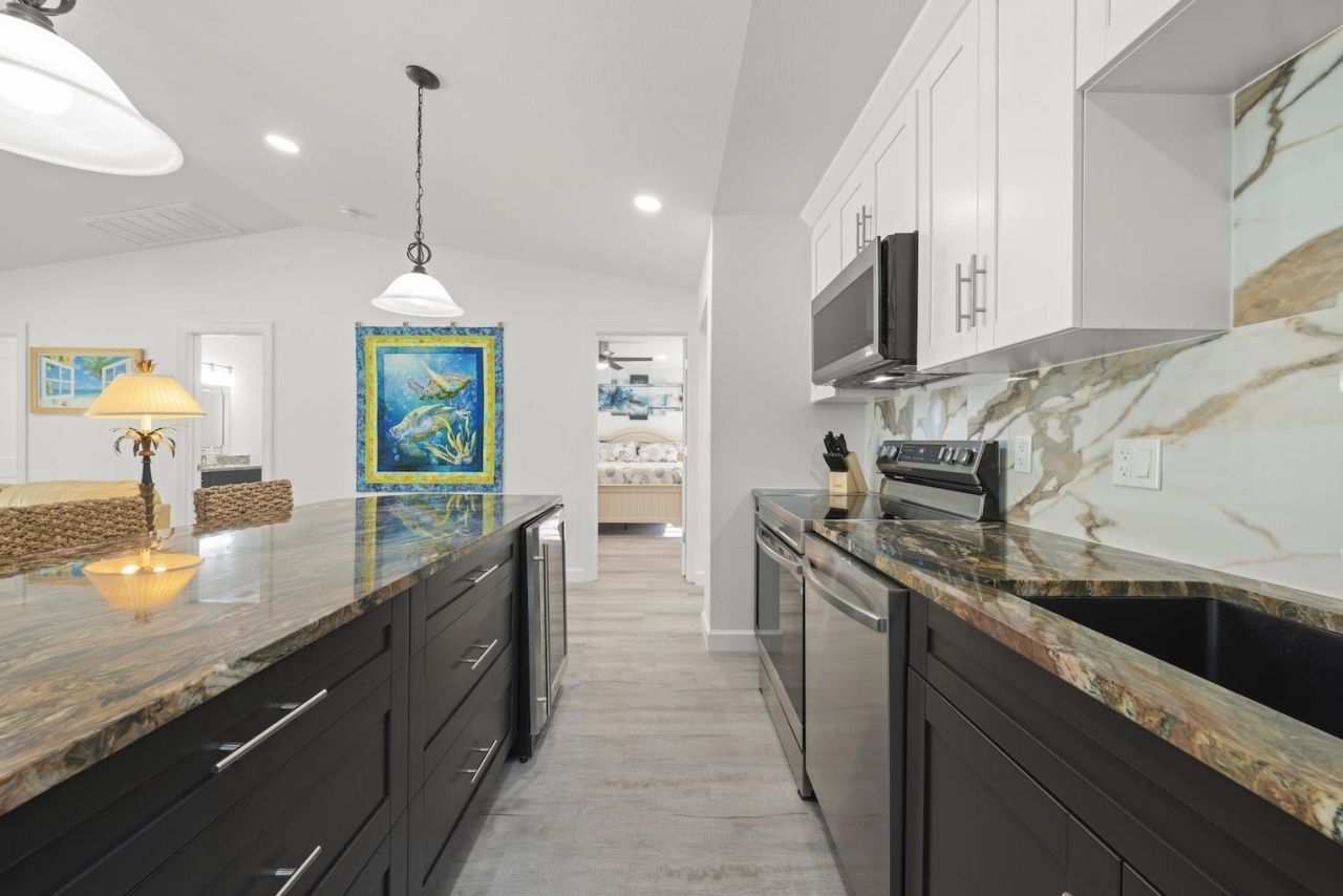 534 Piedmont Rd, Sanibel, FL 33957 Photo