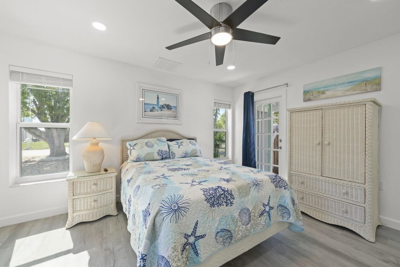 534 Piedmont Rd, Sanibel, FL 33957 Photo