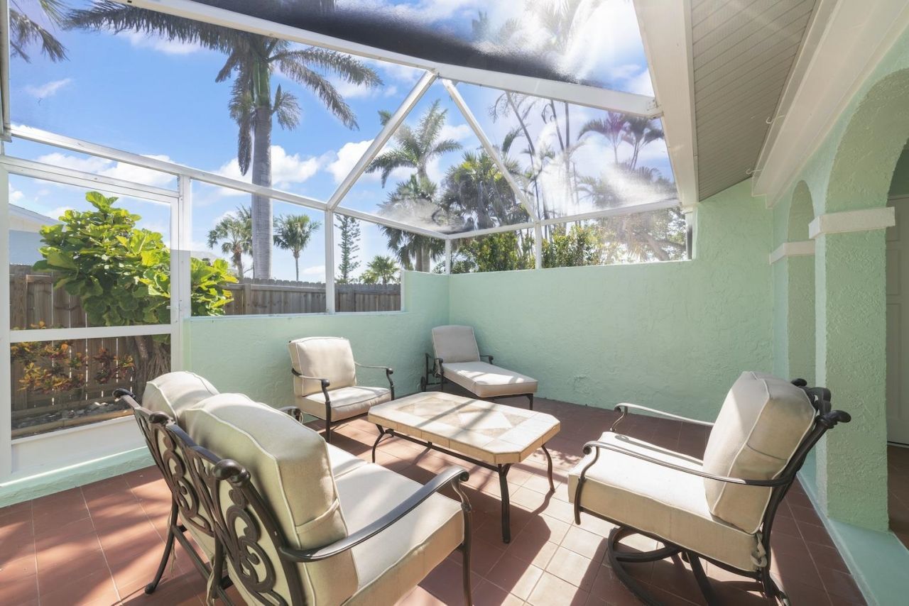534 Piedmont Rd, Sanibel, FL 33957 Photo