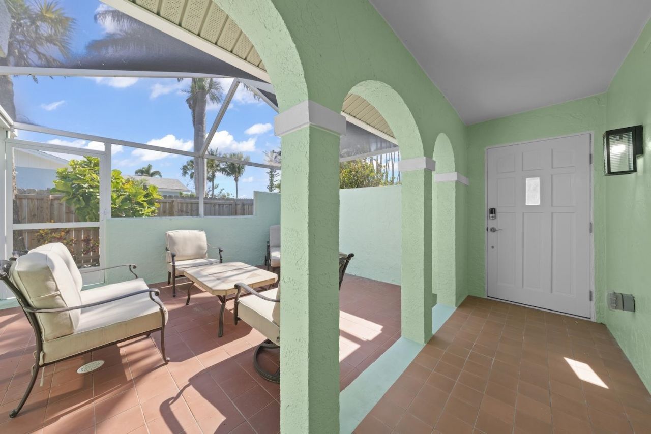 534 Piedmont Rd, Sanibel, FL 33957 Photo