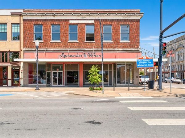 4 N PLAZA , Paris, TX 75460