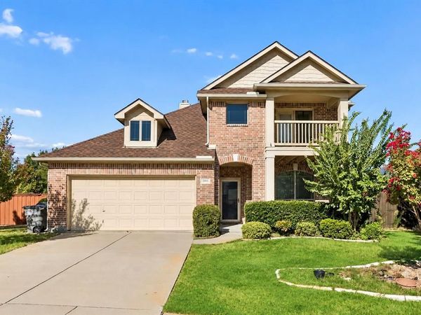 2505 Cain River Drive, Little Elm, TX 75068