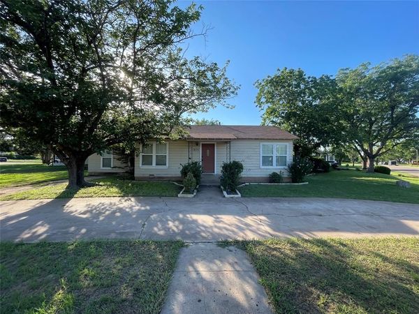 1874 Jeanette Street , Abilene, TX 79602